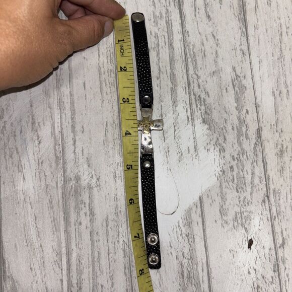 Layered Metal Cross Bracelet - Picture 5 of 5